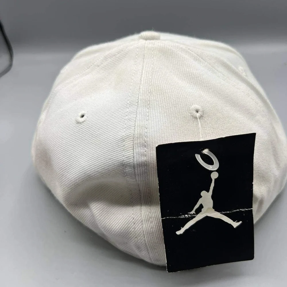 Air Jordan 23 Hat‎ Men 7 5/8 White Embroidered Jumpman Fitted Cap